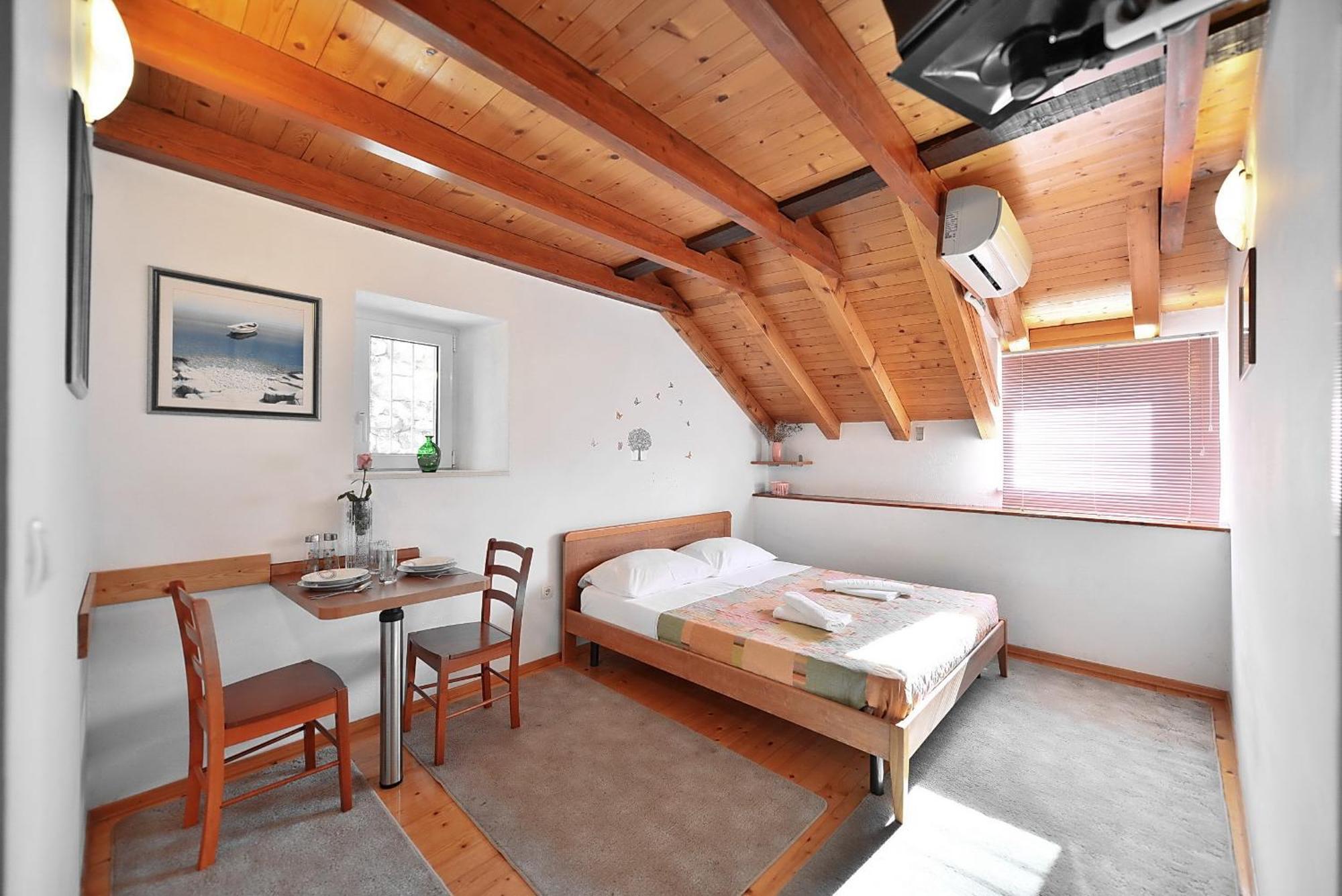 Apartments Mirabella Omiš Extérieur photo