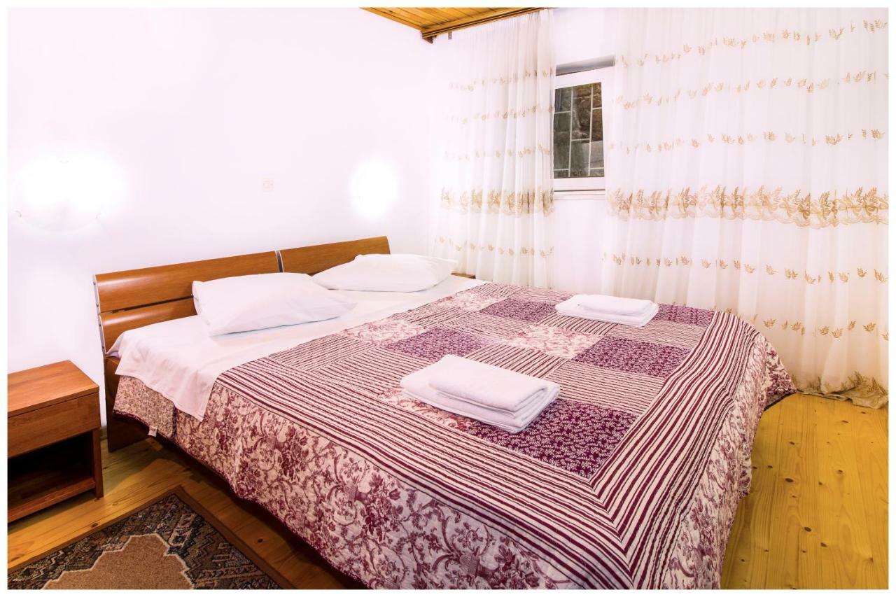 Apartments Mirabella Omiš Extérieur photo